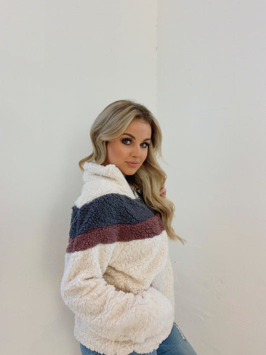 CHEVRON SHERPA PULLOVER