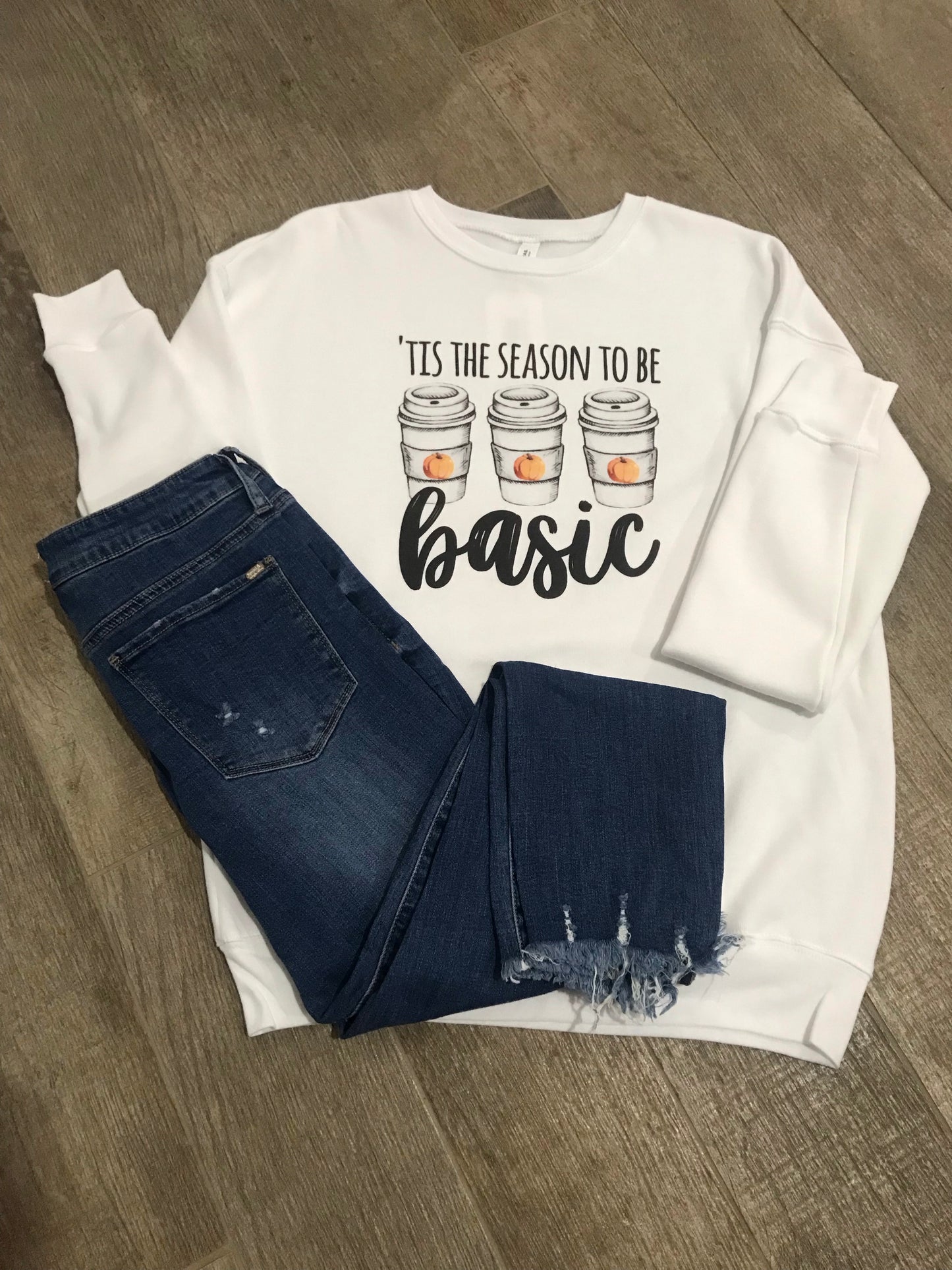 BASIC FALL SWEATSHIRT