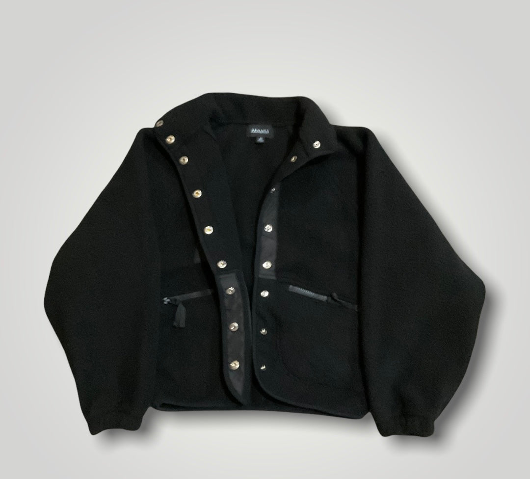 CROPPED BLACK JACKET